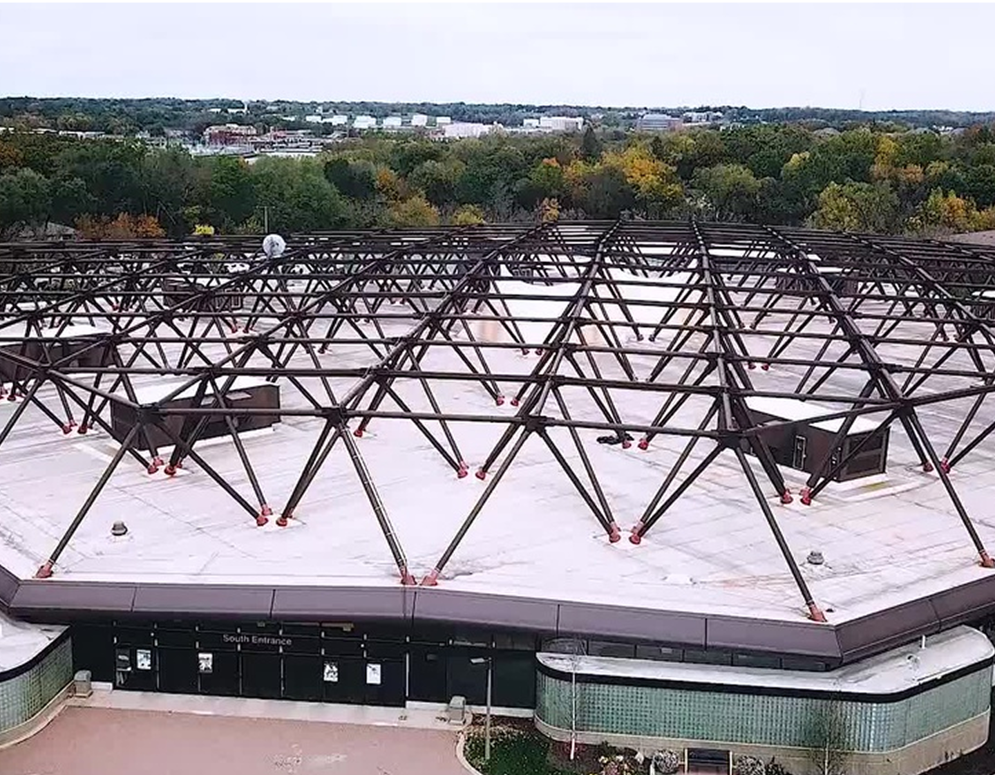 Carver-Hawkeye Arena exterior view